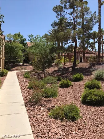 $1,250 | 2300 East Silverado Ranch Boulevard, Unit 2031, Las Vegas, NV 89123