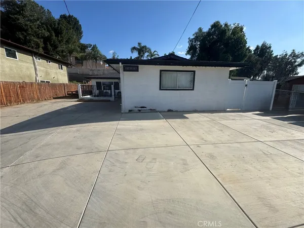 a view of a house with a outdoor space