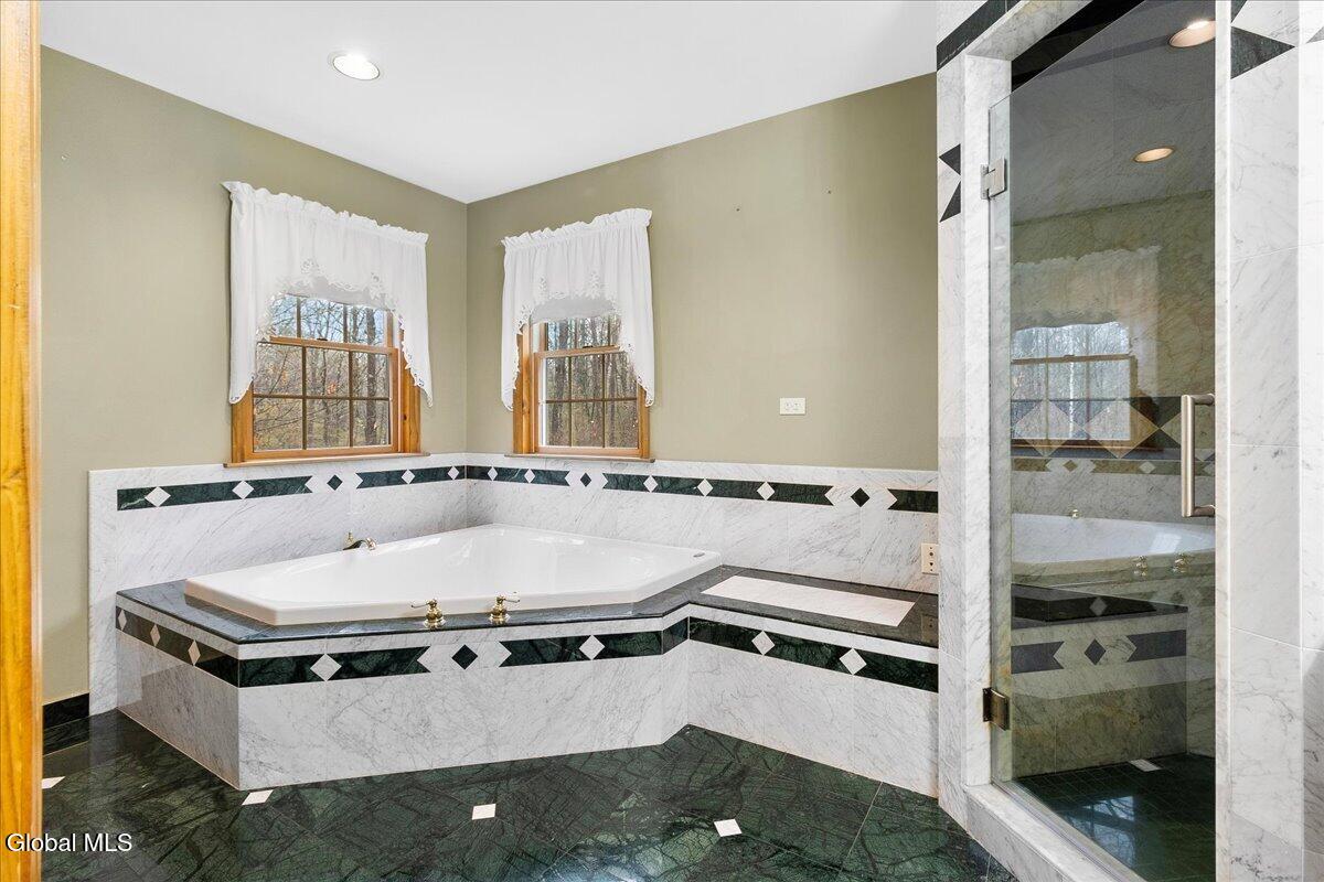 228 Reynolds Road Moreau, NY 12828 - Photo 18 of 38 27-IMG_6519