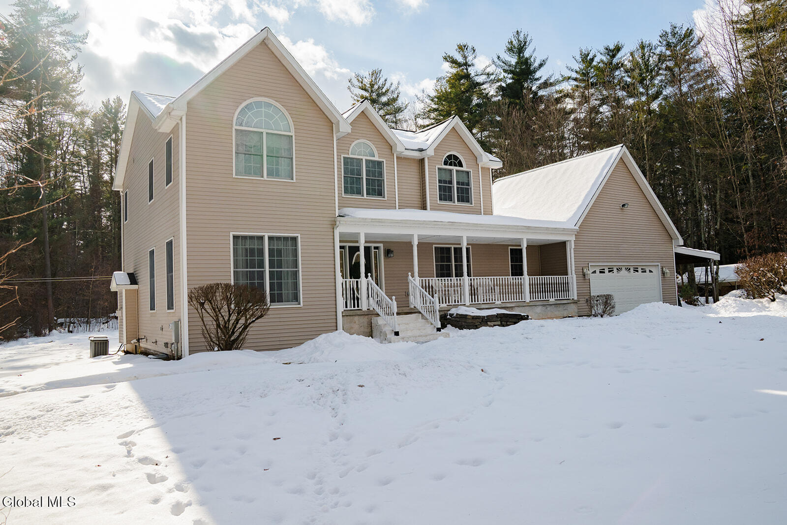 228 Reynolds Road Moreau, NY 12828 - Photo 2 of 38 DSC00463_websize (3)