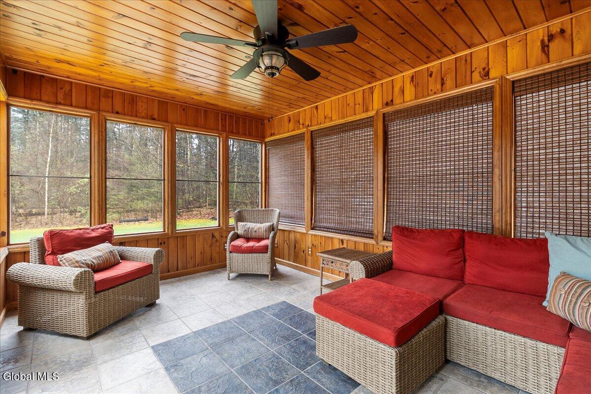 228 Reynolds Road Moreau, NY 12828 - Photo 25 of 38 35-IMG_6558