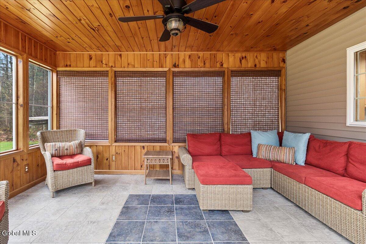 228 Reynolds Road Moreau, NY 12828 - Photo 26 of 38 34-IMG_6553