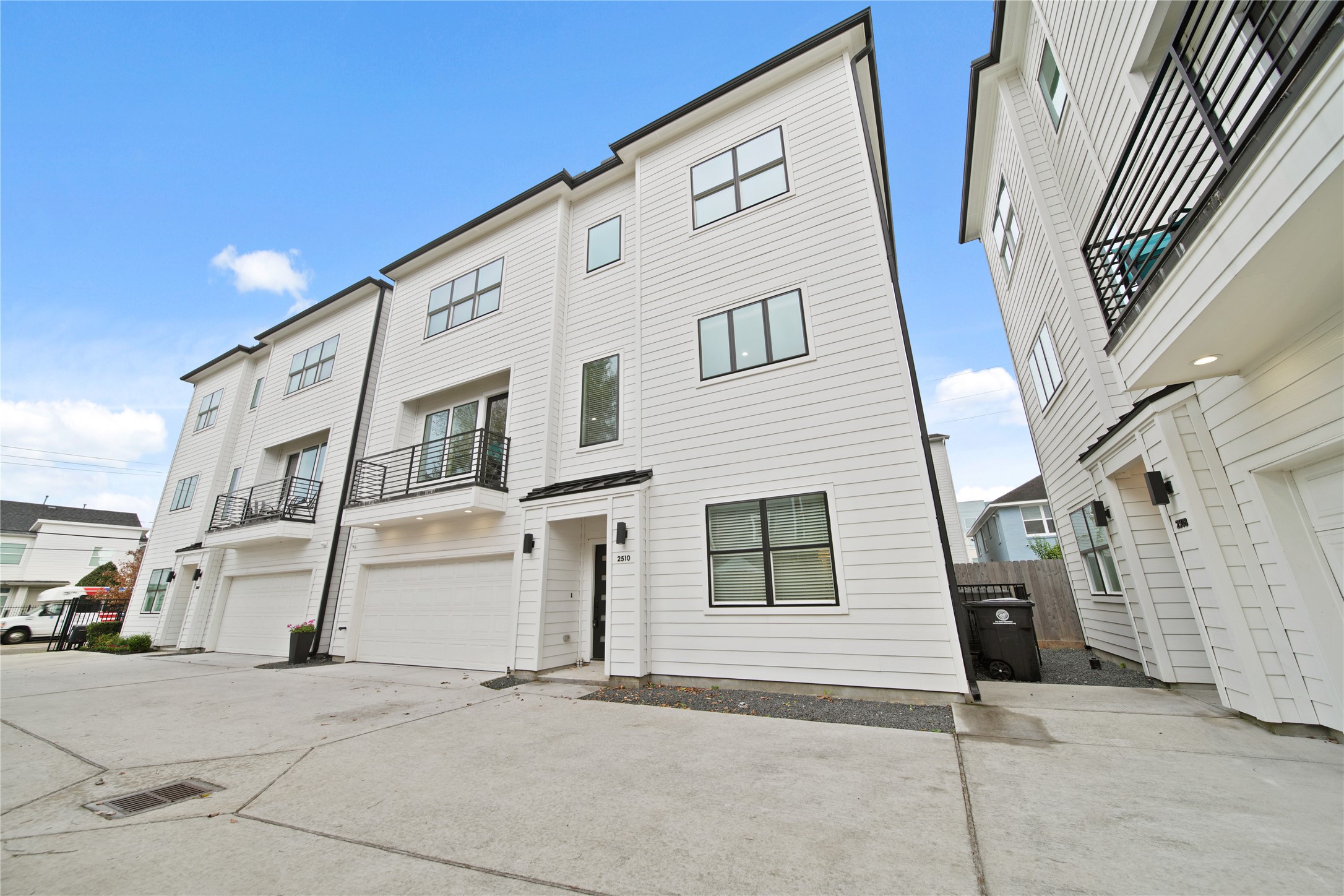 a view of a white building