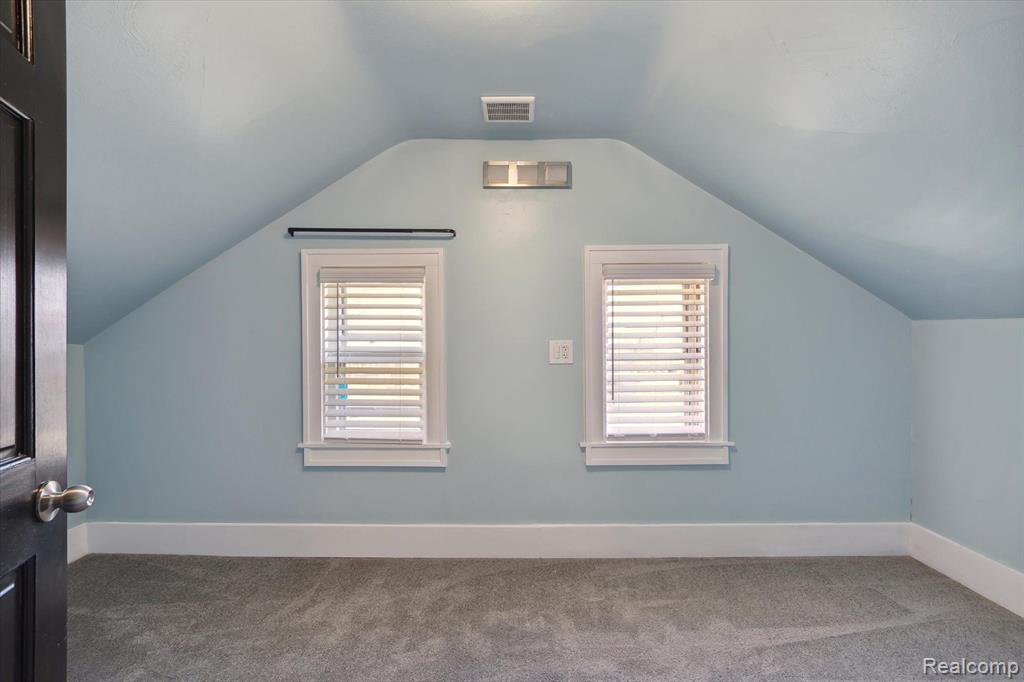 7133 Belleville Road Belleville, MI 48111 - Photo 23 of 48