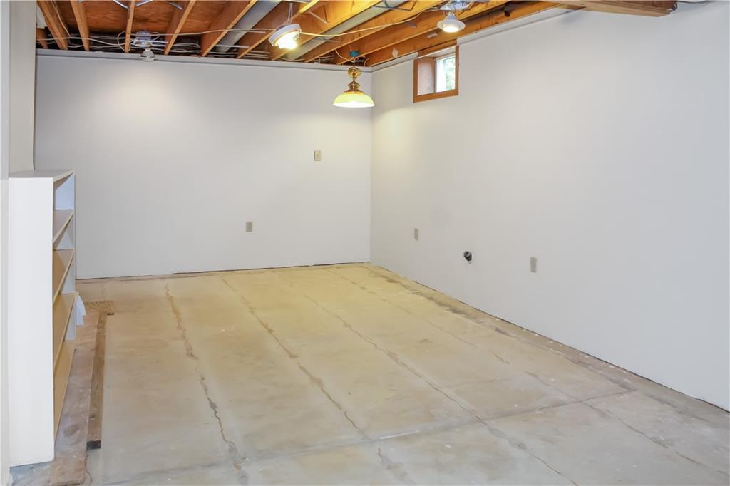 203 Wotring Road Washington, PA 15301 - Photo 36 of 49 Gallery Image 36