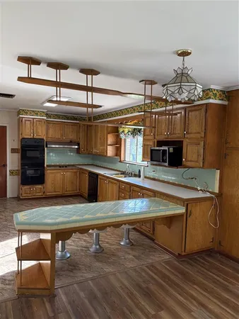 $299,900 | 820 East South Street, Welsh, LA 70591