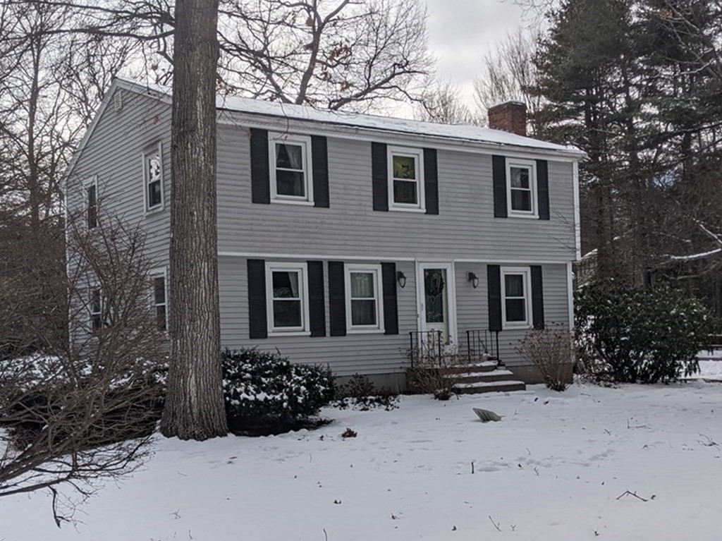 65 Old Farm Road Mansfield, MA 02048 - Photo 1 of 6 Gallery Image 1