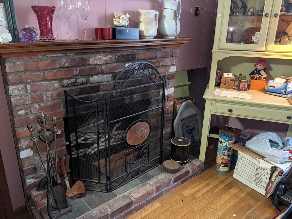 65 Old Farm Road Mansfield, MA 02048 - Photo 3 of 6 Gallery Image 3