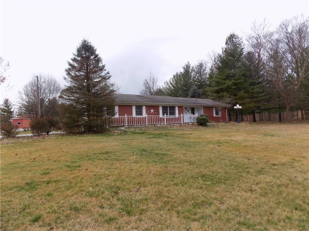 184 South Cataract Road Spencer, IN 47460 - Photo 1 of 32 Gallery Image 1