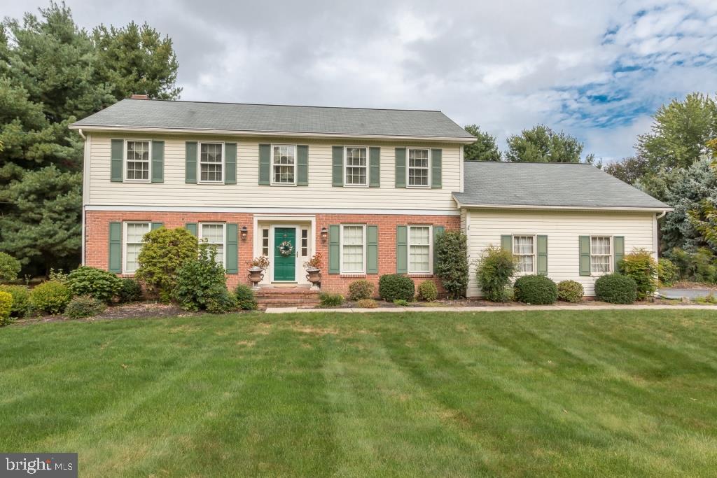 2585 Spring Valley Road Lancaster, PA 17601 - Photo 1 of 46 Gallery Image 1