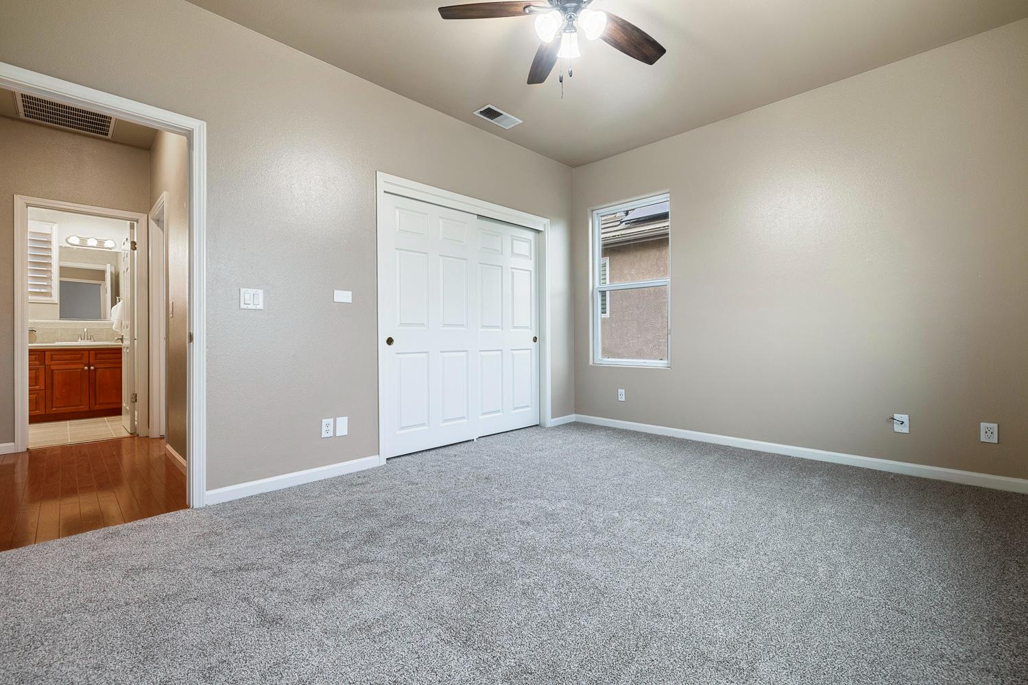 4674 North Arrow Ridge Way Clovis, CA 93619 - Photo 42 of 77