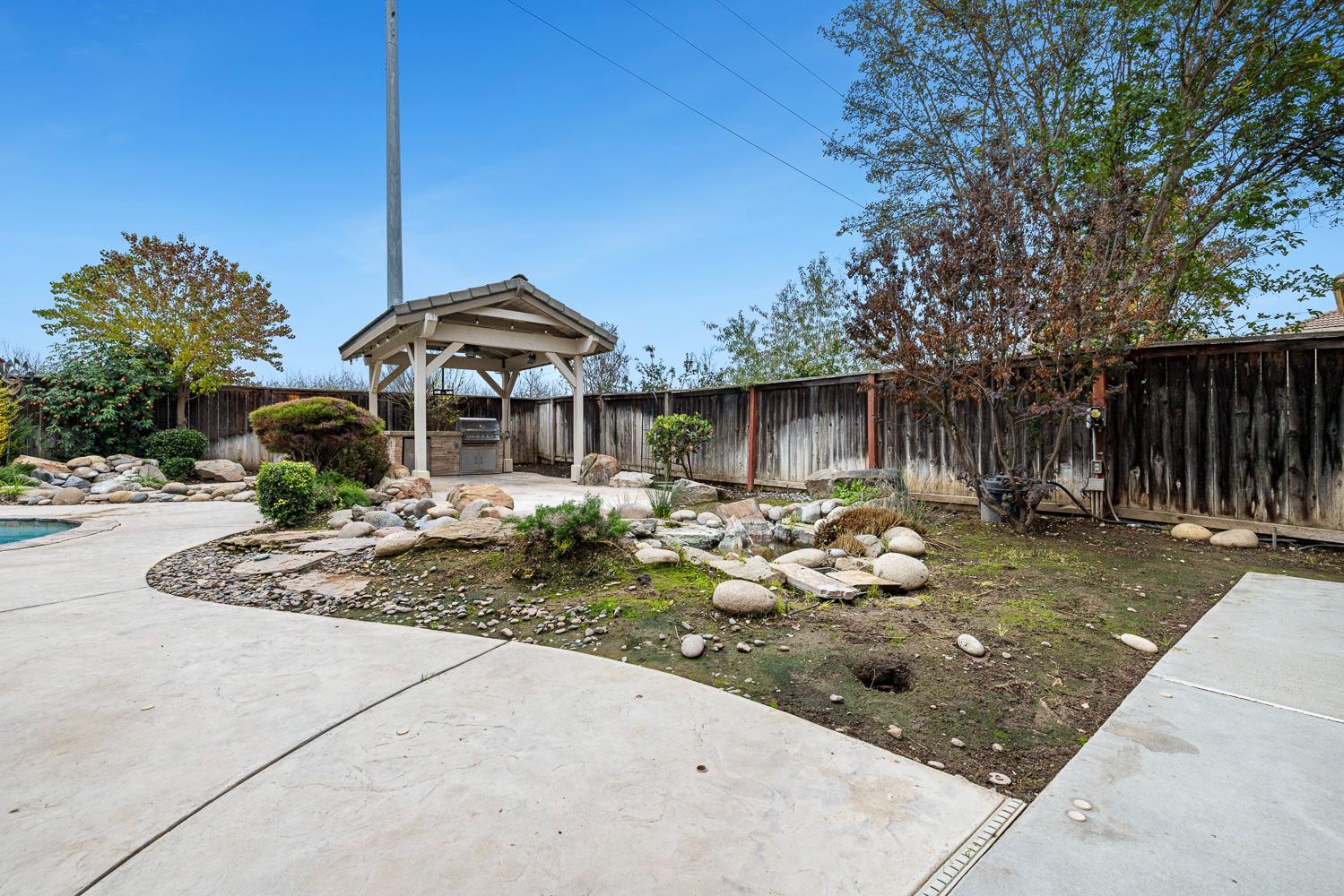 4674 North Arrow Ridge Way Clovis, CA 93619 - Photo 56 of 77