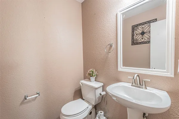 $269,000 | 7914 Cypress Edge Drive, Cypress, TX 77433