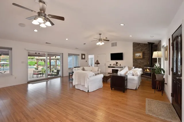 $739,000 | 1993 American River Trail, Cool, CA 95614