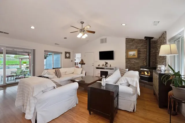 $739,000 | 1993 American River Trail, Cool, CA 95614