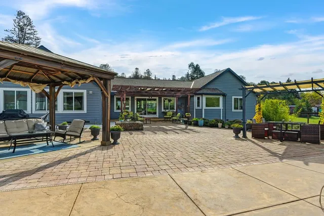 $739,000 | 1993 American River Trail, Cool, CA 95614