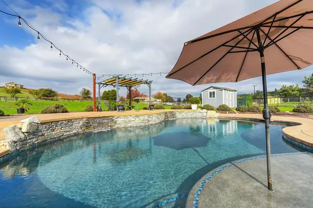 $739,000 | 1993 American River Trail, Cool, CA 95614