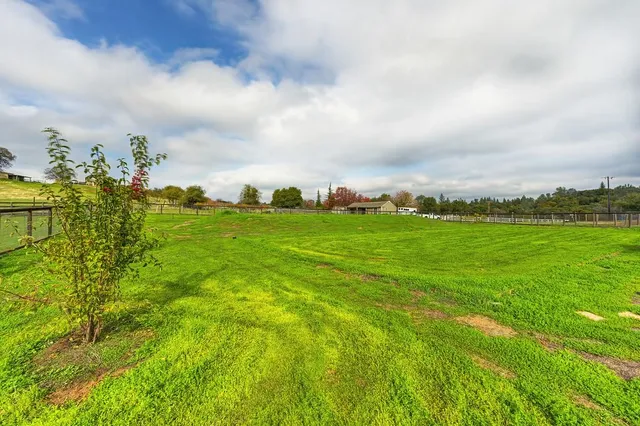 $739,000 | 1993 American River Trail, Cool, CA 95614