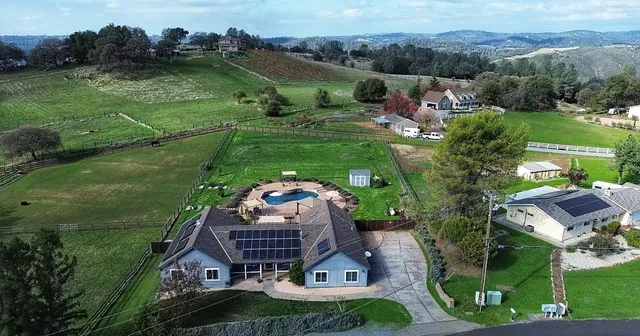 $739,000 | 1993 American River Trail, Cool, CA 95614