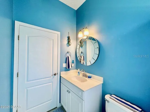 a view of a golf course