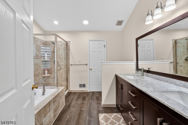 307 Hannah Way Bridgewater, NJ 08807 - Photo 28 of 46