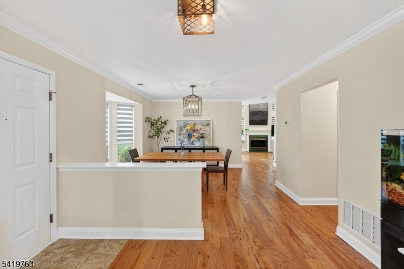 307 Hannah Way Bridgewater, NJ 08807 - Photo 10 of 46