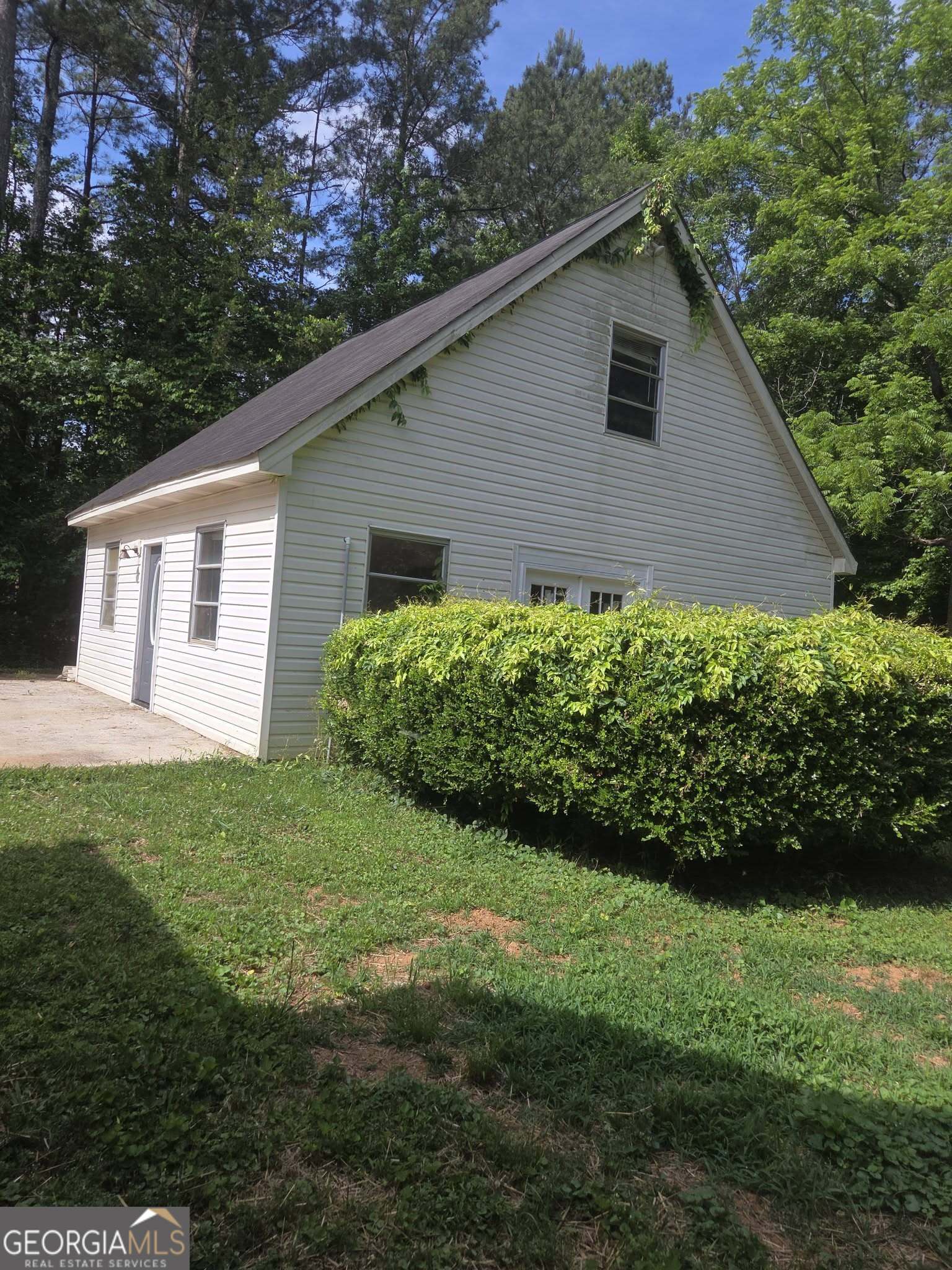 1752 Highway 162 Covington, GA 30016 - Photo 42 of 45