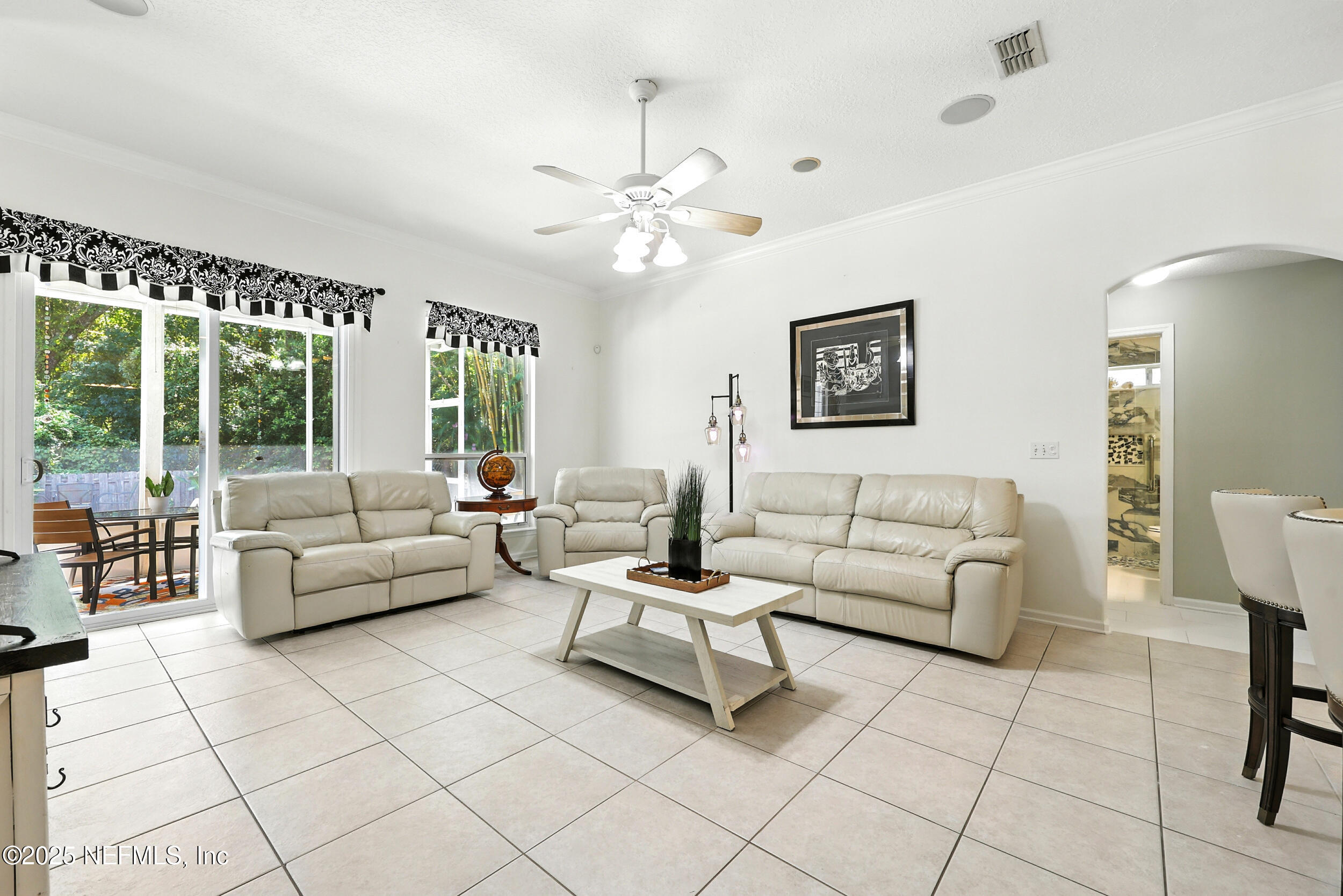 8613 Crooked Tree Drive Jacksonville, FL 32256 - Photo 13 of 35 FAMILY ROOM