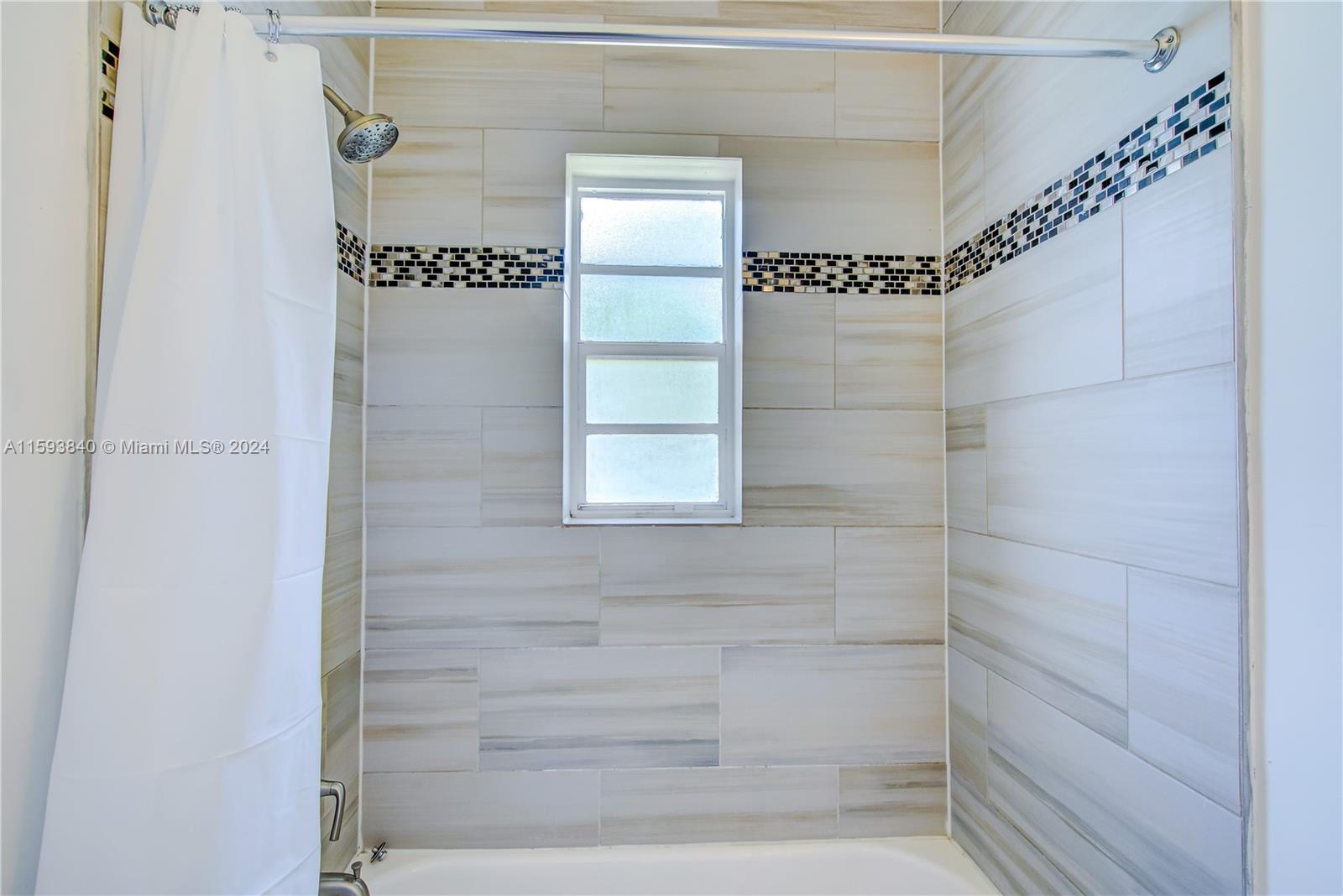 855 Southwest 7th Street Miami, FL 33130 - Photo 33 of 59 a bathroom with a shower