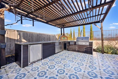 $1,050,000 | 3475 Paseo Mira Vista, Lincoln, CA 95648