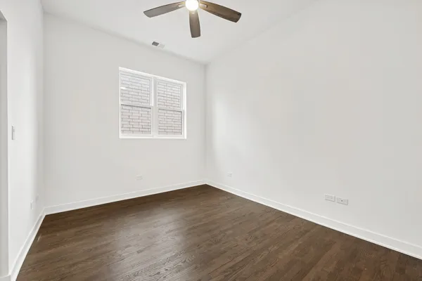 $3,800 | 1952 West Ohio Street, Unit 2E, Chicago, IL 60622
