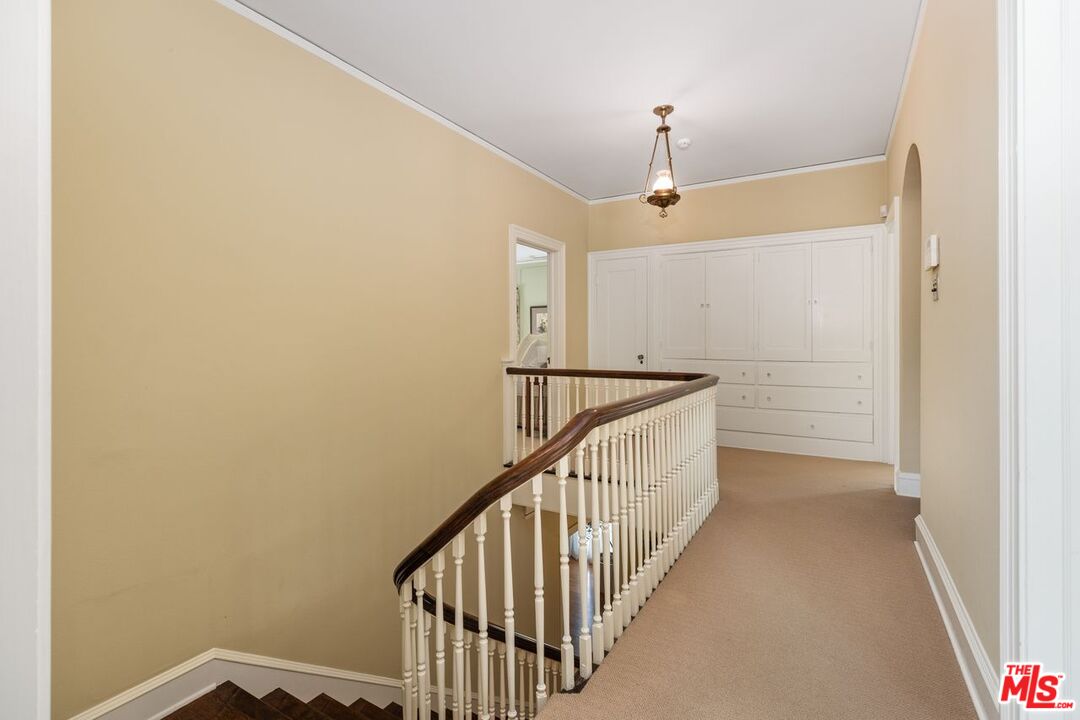 224 Lorraine Boulevard Los Angeles, CA 90004 - Photo 14 of 32