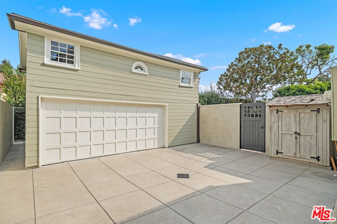 224 Lorraine Boulevard Los Angeles, CA 90004 - Photo 31 of 32