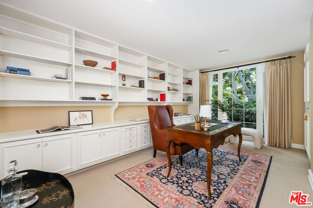 224 Lorraine Boulevard Los Angeles, CA 90004 - Photo 6 of 32