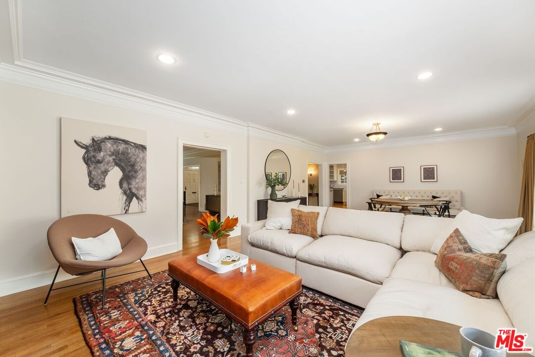 224 Lorraine Boulevard Los Angeles, CA 90004 - Photo 8 of 32