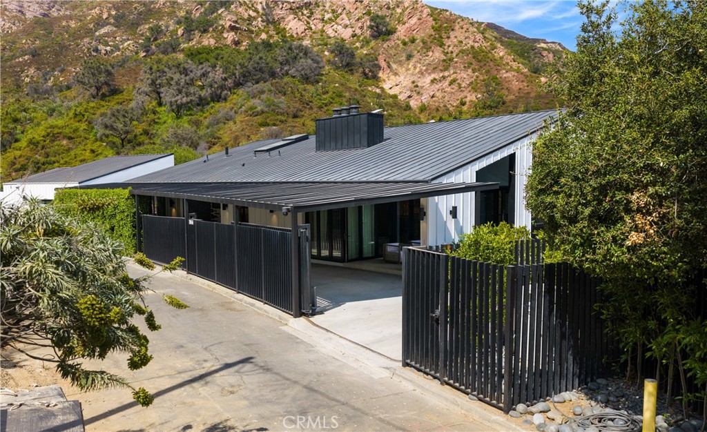 21656 Las Flores Heights Road Malibu, CA 90265 - Photo 57 of 71