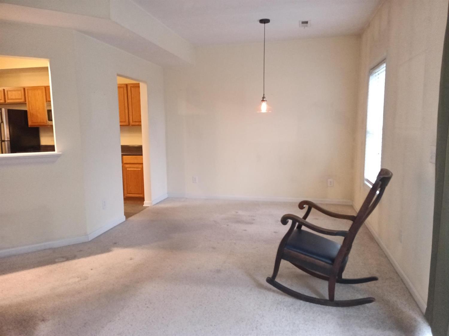 905 Franklin Road, Unit 4 Lebanon, OH 45036 - Photo 3 of 6 Gallery Image 3