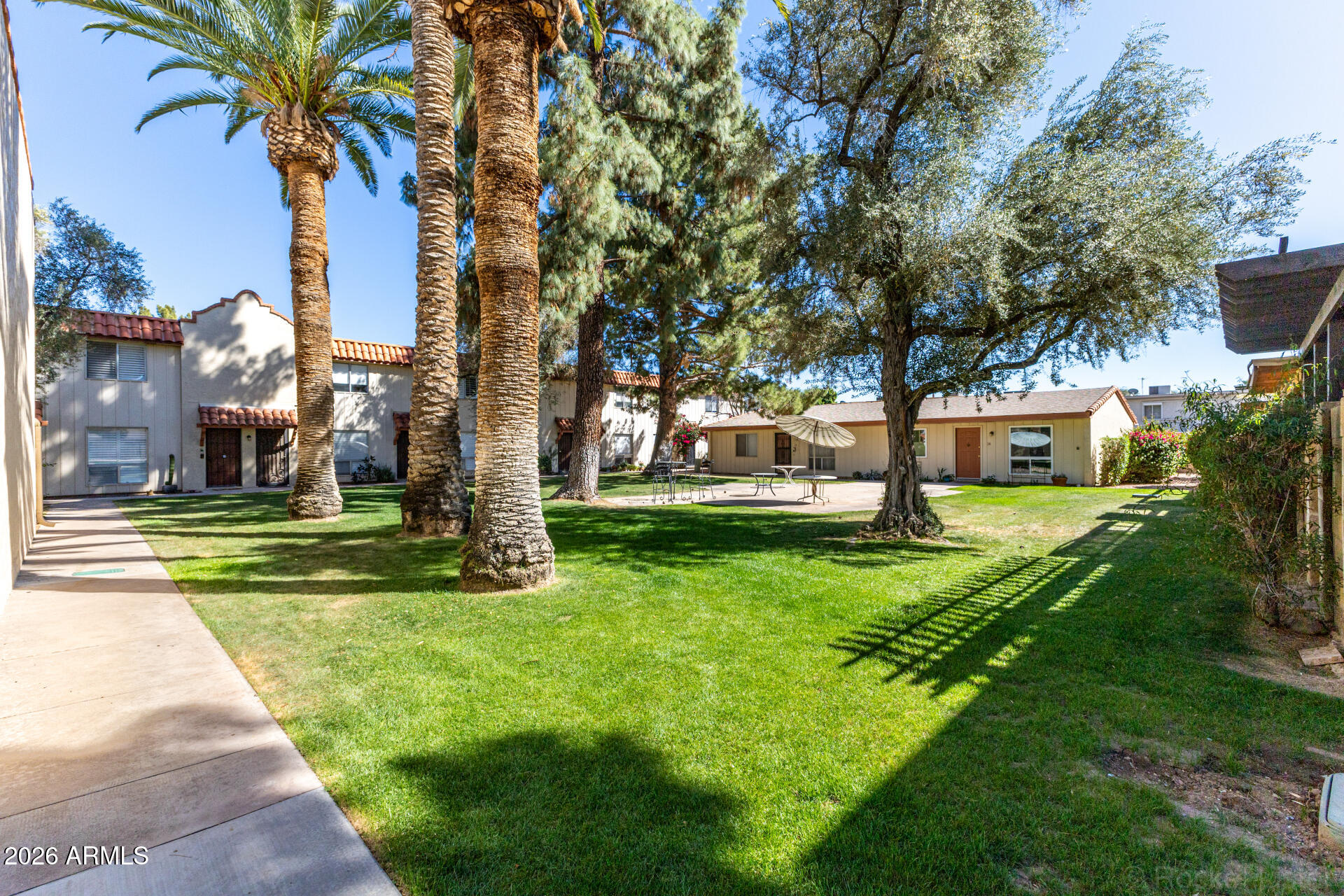 8241 North Central Avenue, Unit 5 Phoenix, AZ 85020 - Photo 23 of 25 23 - Central