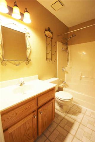 202 Nottingham Road Dickson, TN 37055 - Photo 19 of 20 Hallway bathroom.