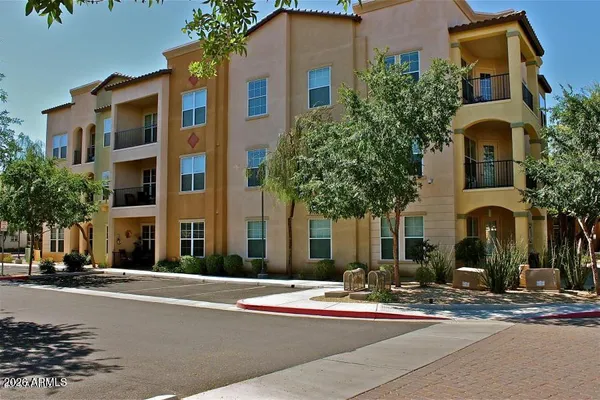$1,350 | 14575 West Mountain View Boulevard, Unit 11102, Surprise, AZ 85374