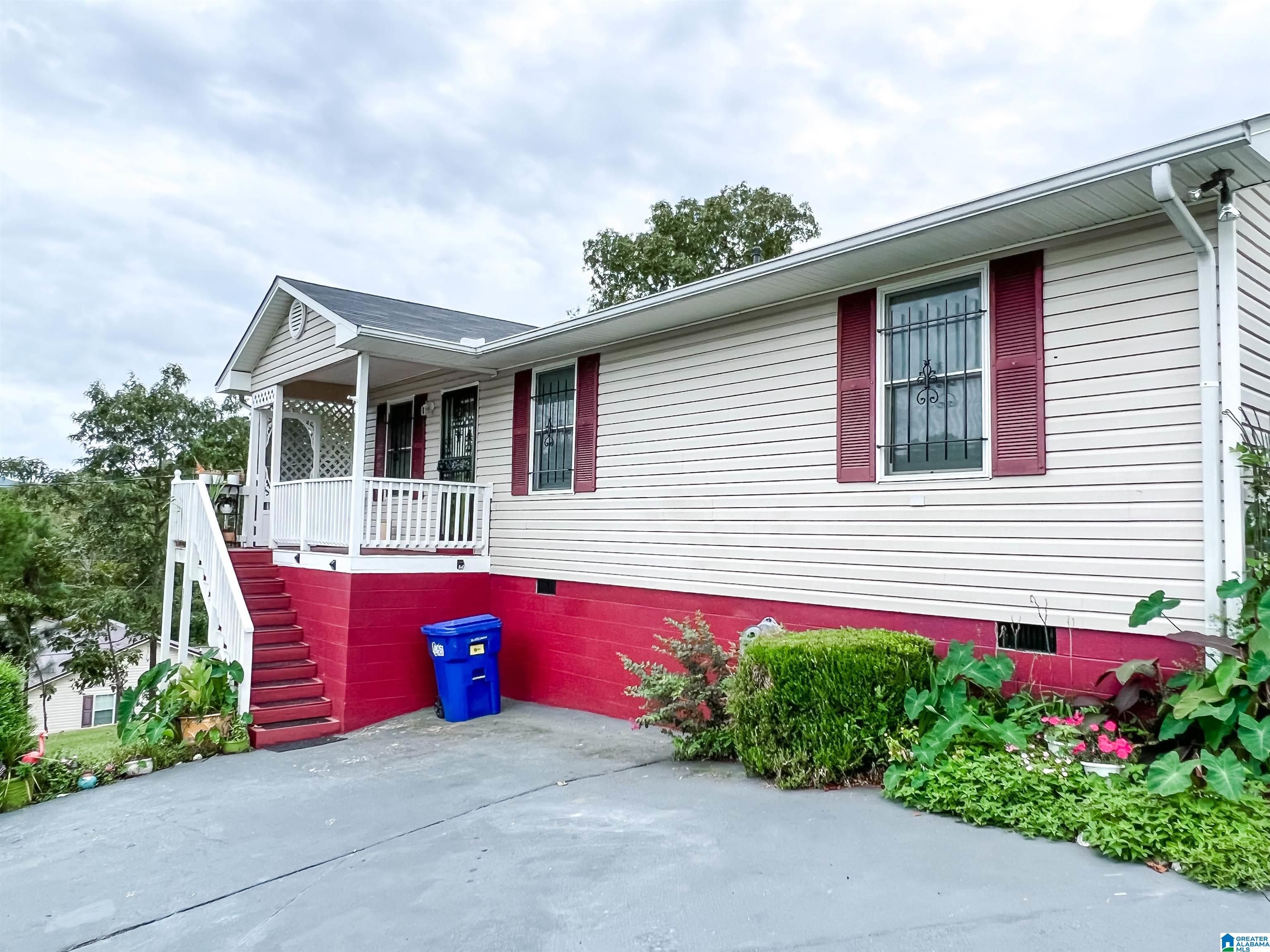 101 Turpin Avenue Anniston, AL 36201 - Photo 1 of 35