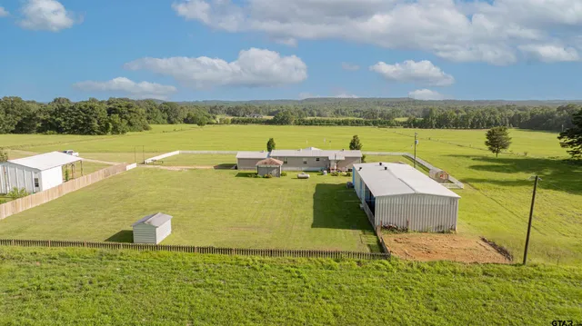 $540,000 | 14608 Farm To Market 130, Hughes Springs, TX 75656