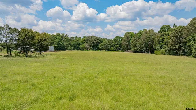 $540,000 | 14608 Farm To Market 130, Hughes Springs, TX 75656