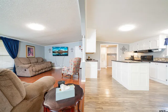 $540,000 | 14608 Farm To Market 130, Hughes Springs, TX 75656