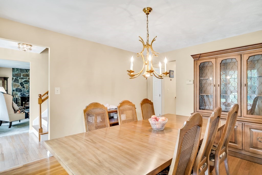 98 Huntington Road Milton, MA 02186 - Photo 11 of 42
