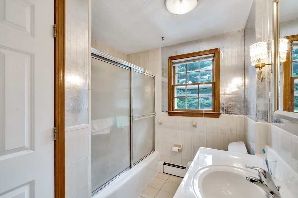 98 Huntington Road Milton, MA 02186 - Photo 26 of 42