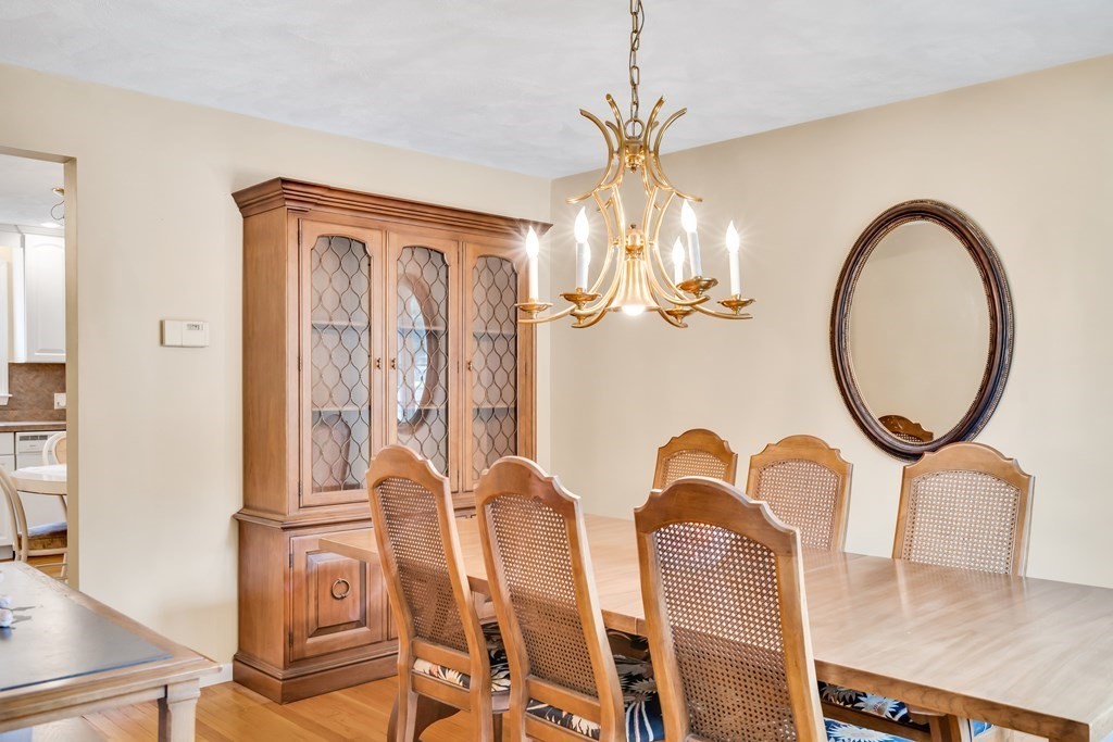 98 Huntington Road Milton, MA 02186 - Photo 9 of 42