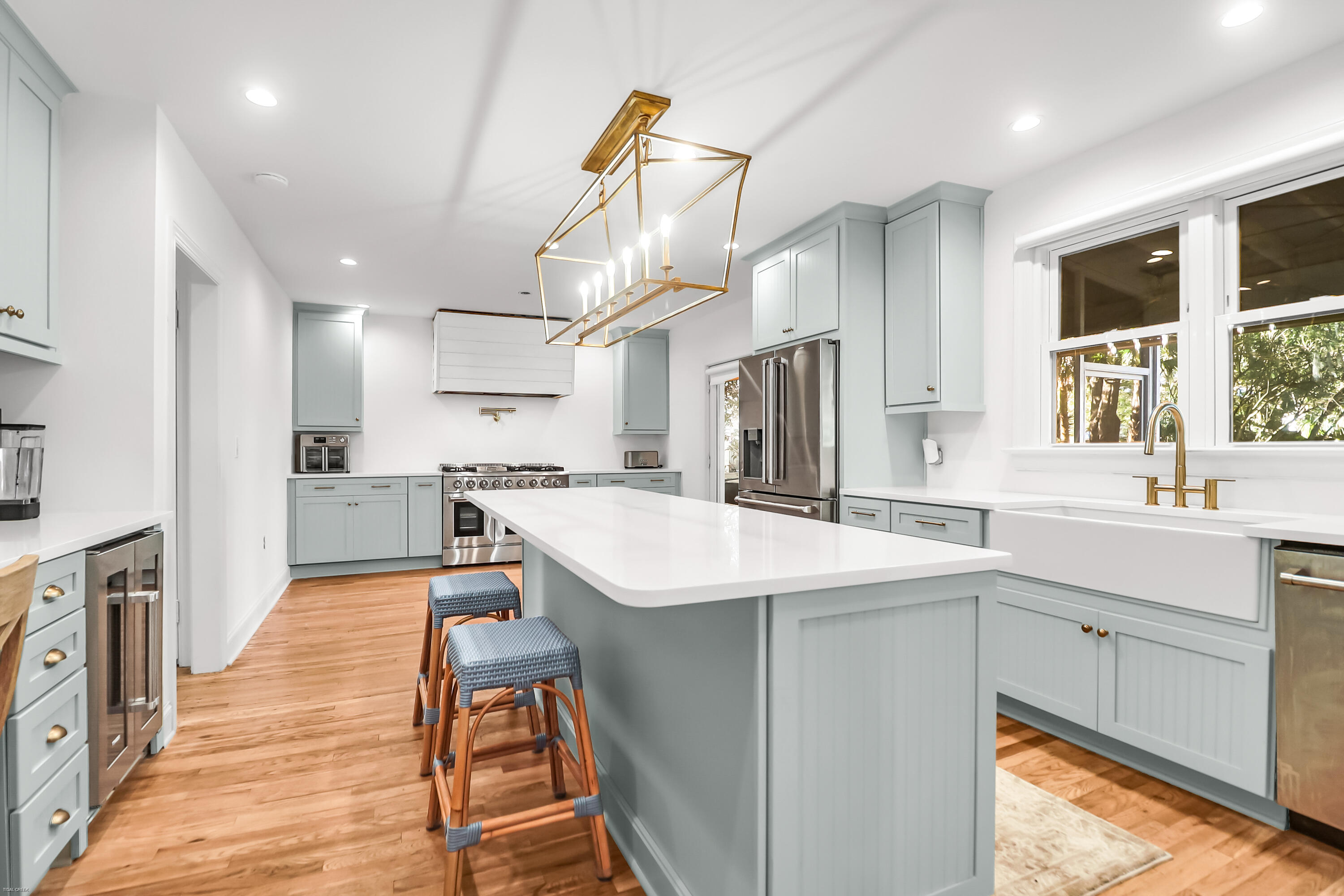 312 Bayview Drive Mount Pleasant, SC 29464 - Photo 13 of 58 312 Bayview -Tidalcreekphoto- (20)