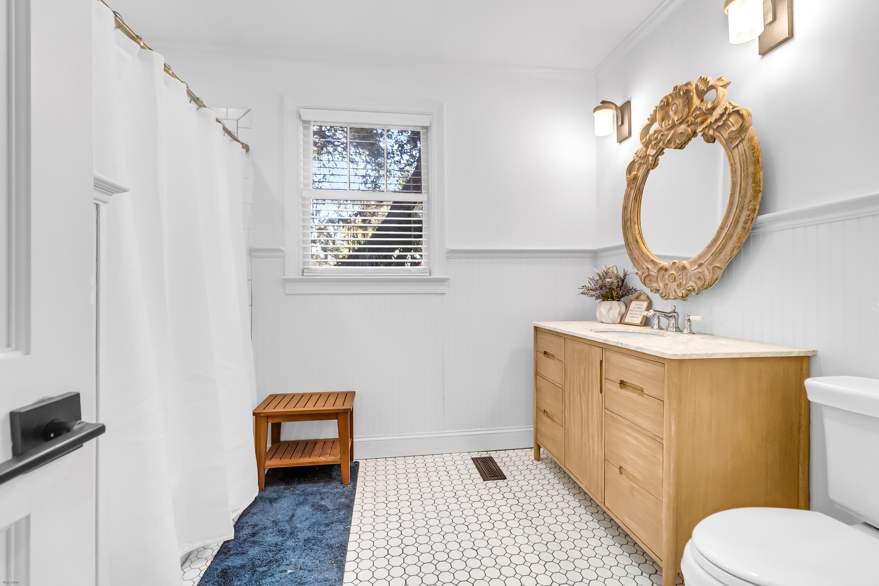 312 Bayview Drive Mount Pleasant, SC 29464 - Photo 25 of 58 312 Bayview -Tidalcreekphoto- (28)