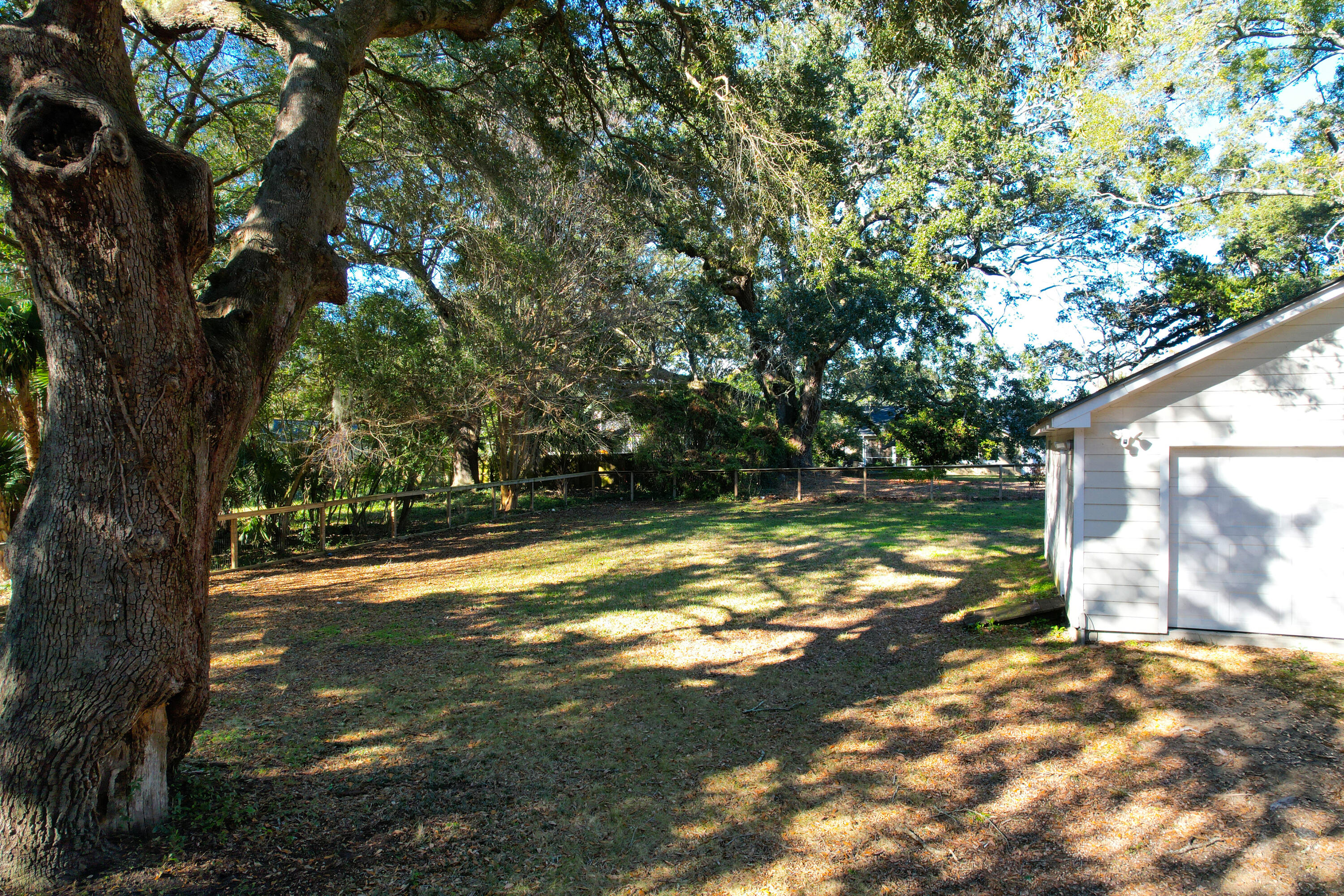 312 Bayview Drive Mount Pleasant, SC 29464 - Photo 35 of 58 312 Bayview -Tidalcreekphoto- (67)